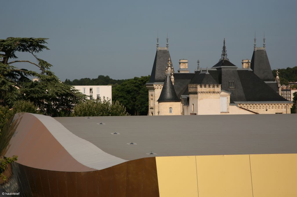 photographie-aerienne-hautrelief-chantier-bouyguesconstruction-pessac-bellegrave-a40architectes-