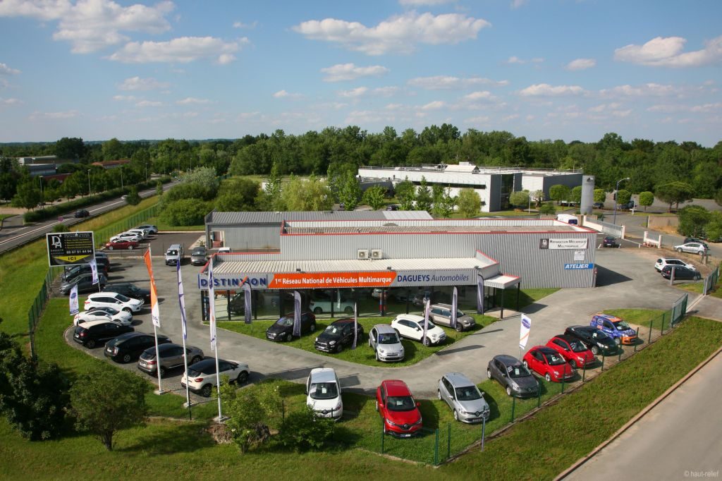 Photographie-aerienne-garage-Distinxion-Libourne