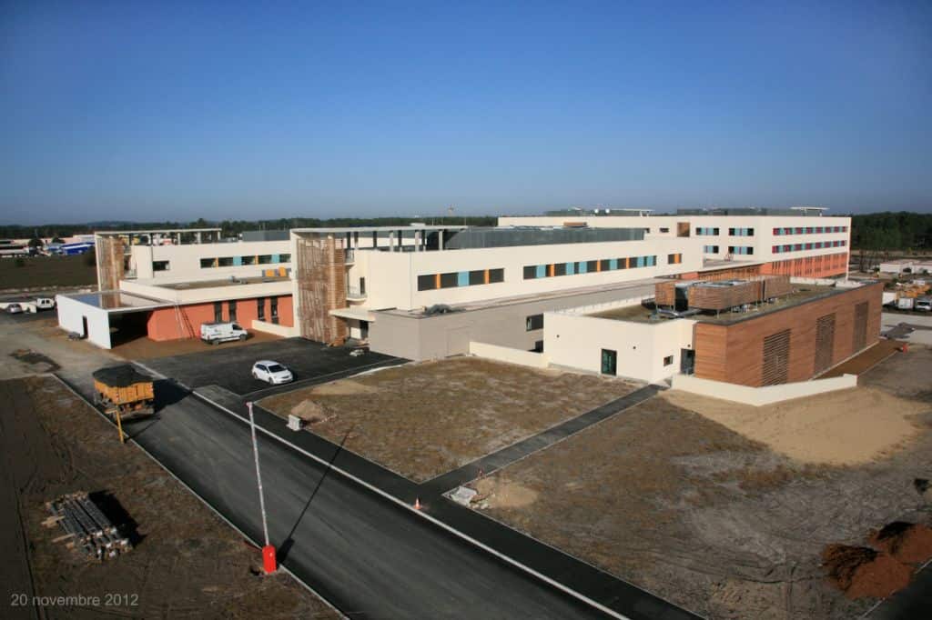 photo aérienne suivi de chantier hopital