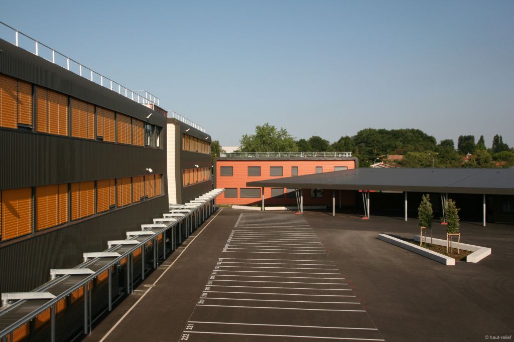 Collège Claude Massé du Département de la Gironde - restructuration et extension