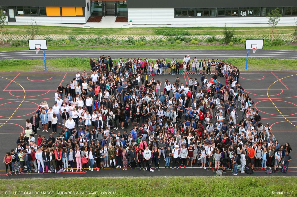 Collège Claude Massé du Département de la Gironde - photo de classe originale